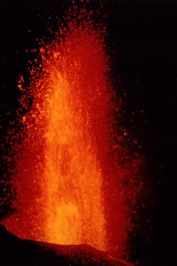 volcan en érection